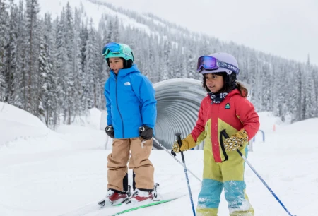 Kids Skiing